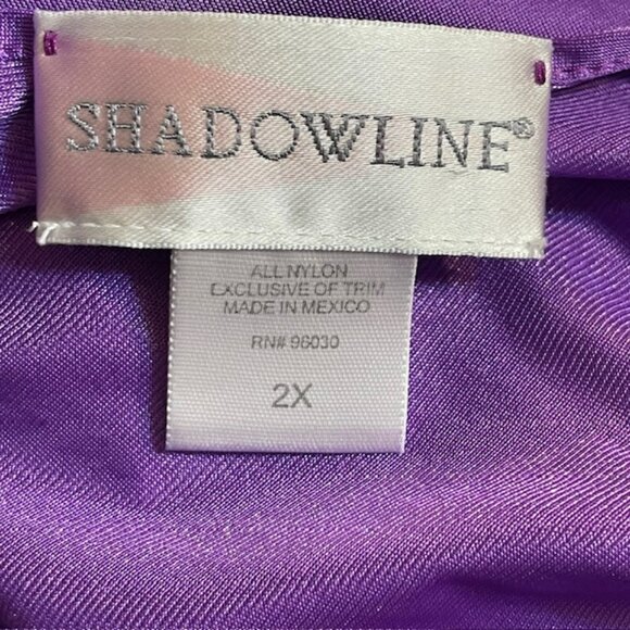 Shadowline Silhouette Lace Bodice Long NightGown & Robe Set Plus Size 2X - Picture 11 of 12